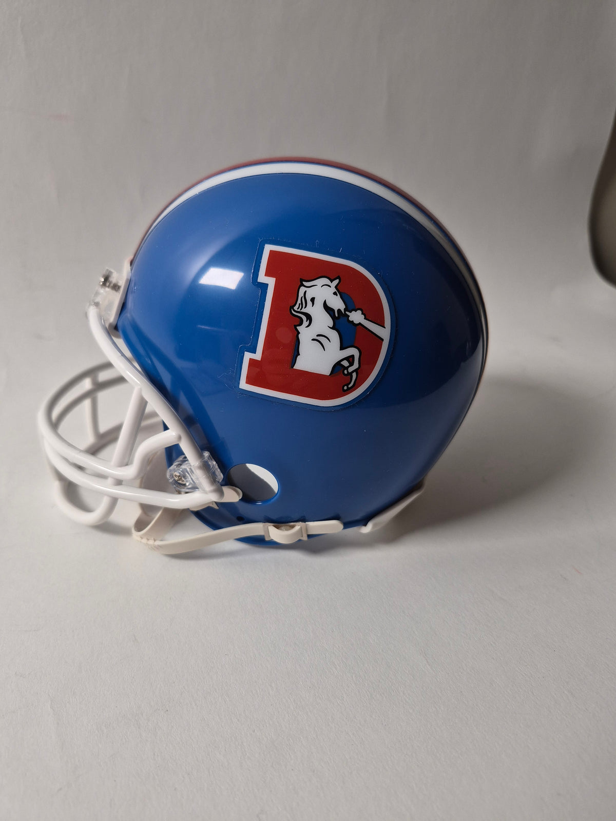 Karl Mecklenburg Autographed Denver Broncos "D" Logo Mini Helmet with Inscriptions – JSA COA