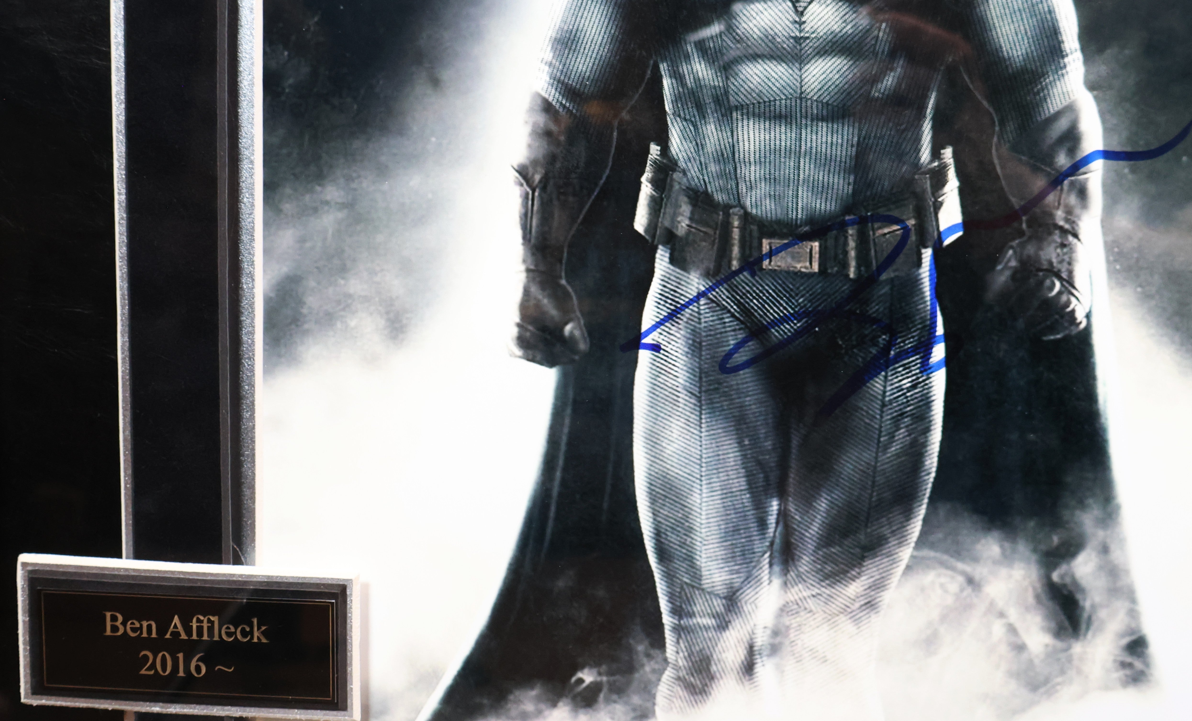 Batman collage signed photos by Michael Keaton, George Clooney, Ben Affleck, Val Kilmer and Christian Bale