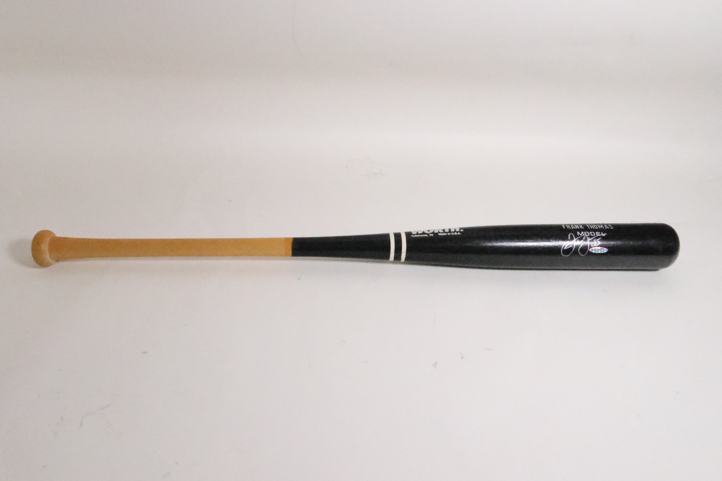 Frank Thomas Chicago White Sox Autographed Baseball Bat (Upper Deck Hologram)