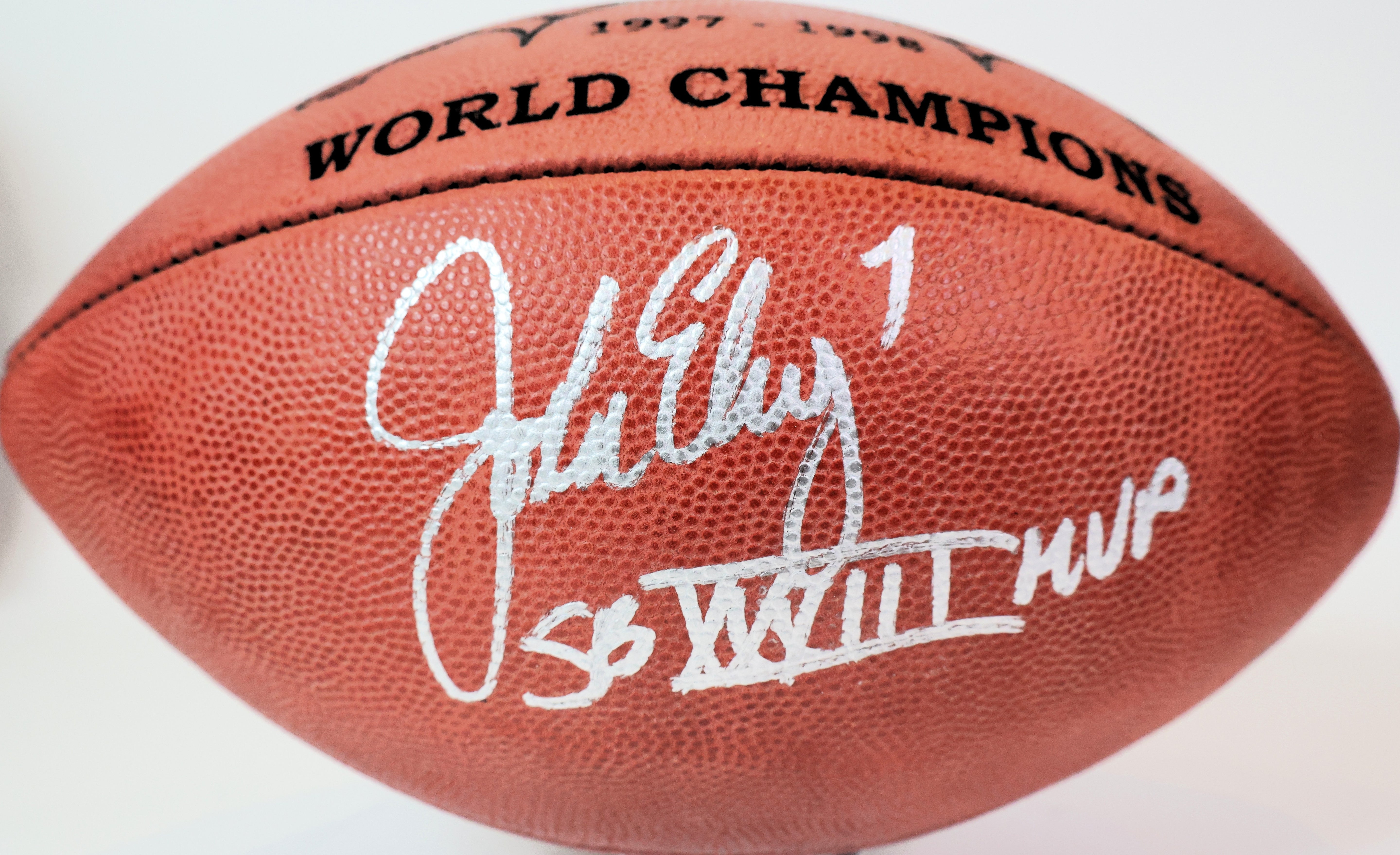 John Elway Autographed Denver Broncos NFL Game Ball - Super Bowl XXXIII MVP Inscription - Beckett Certified