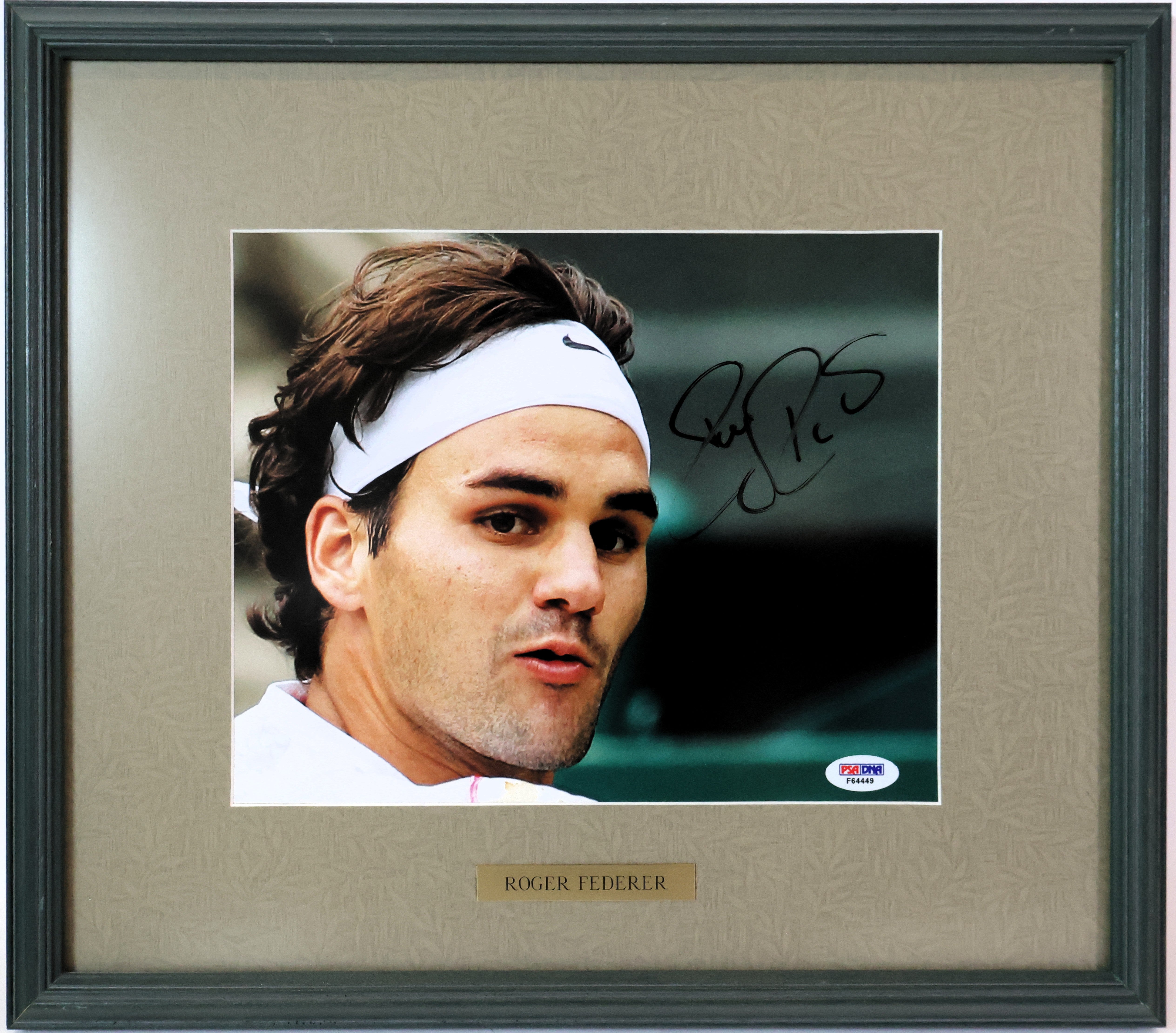Roger Federer Autographed 8x10 Photo Framed PSA COA