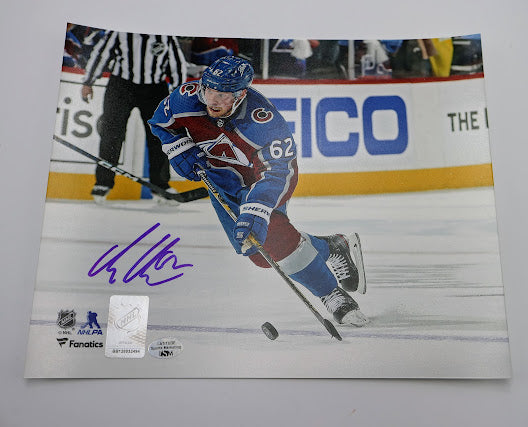 Artturi Lehkonen Autographed Avs 8x10, Handling Puck Burgundy Jersey