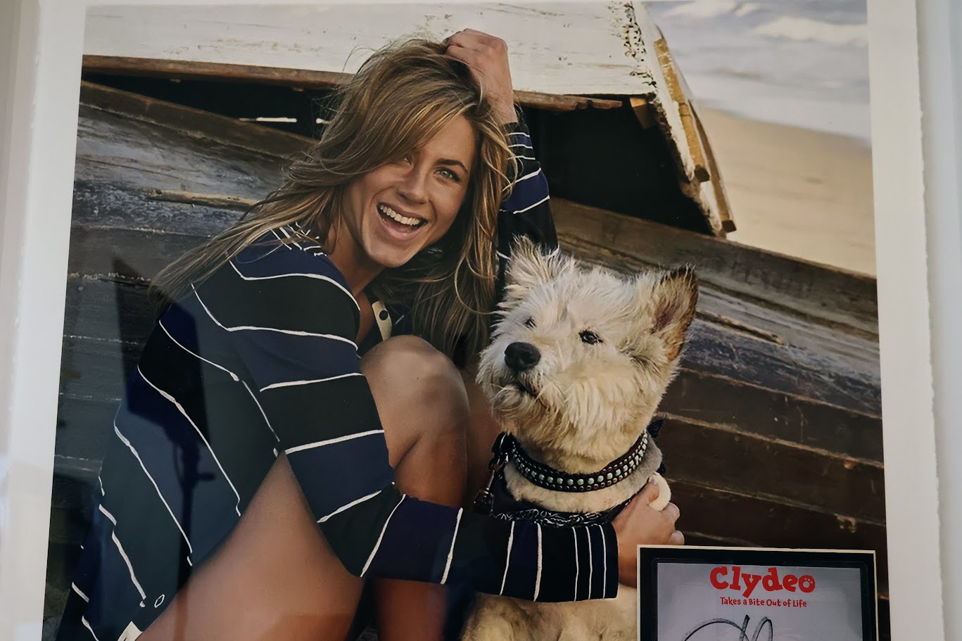 Jennifer Aniston Autographed "Clydeo" Card with Poster Framed JSA COA