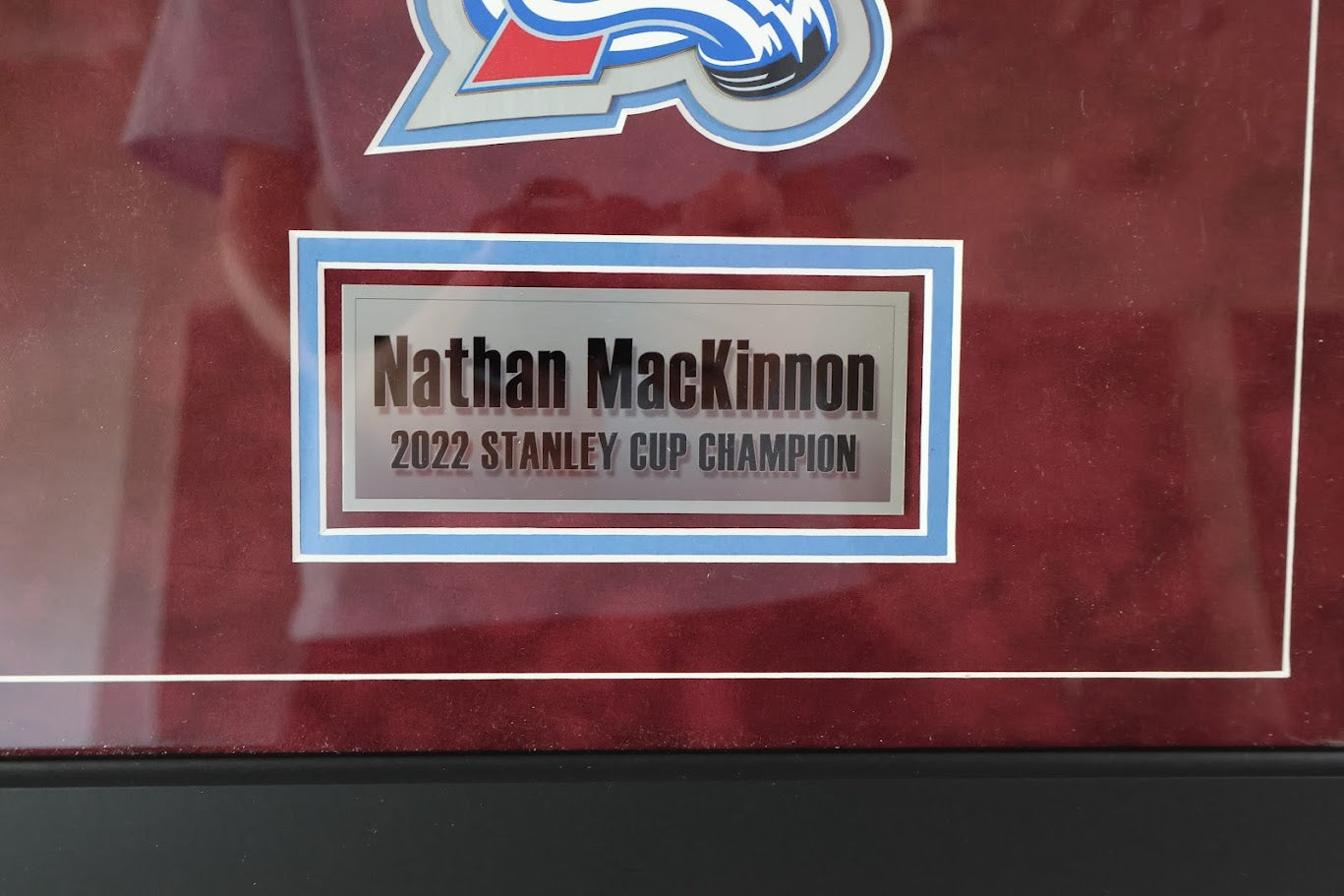 Nathan Mackinnon Autographed 8x10 Action Photo Deluxe Framed Fanatics COA