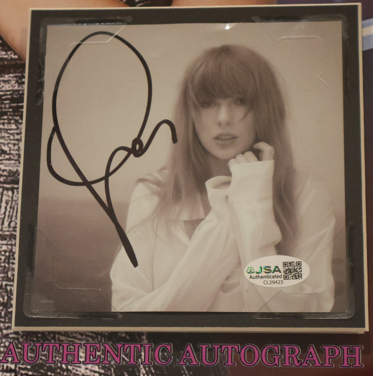 Taylor Swift Autographed 17.5x17.5 Framed Display - JSA Authenticated