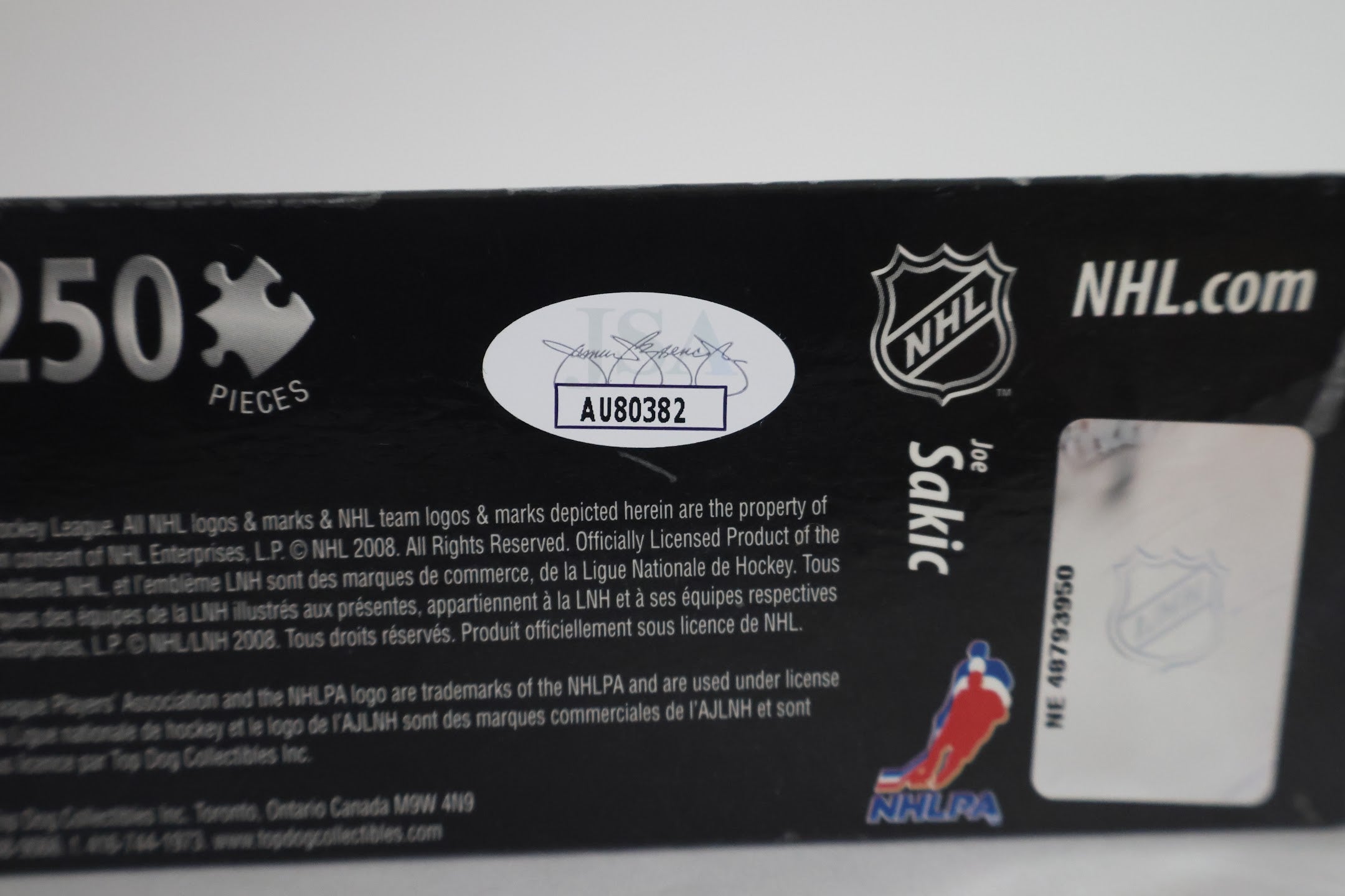 Joe Sakic Autographed Puzzle Box JSA COA