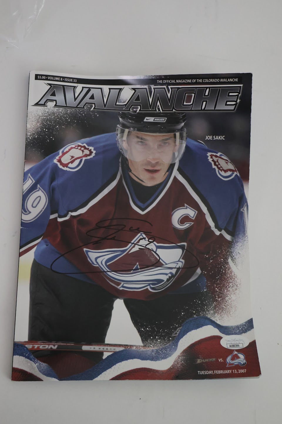 Joe Sakic Autographed Magazine JSA COA