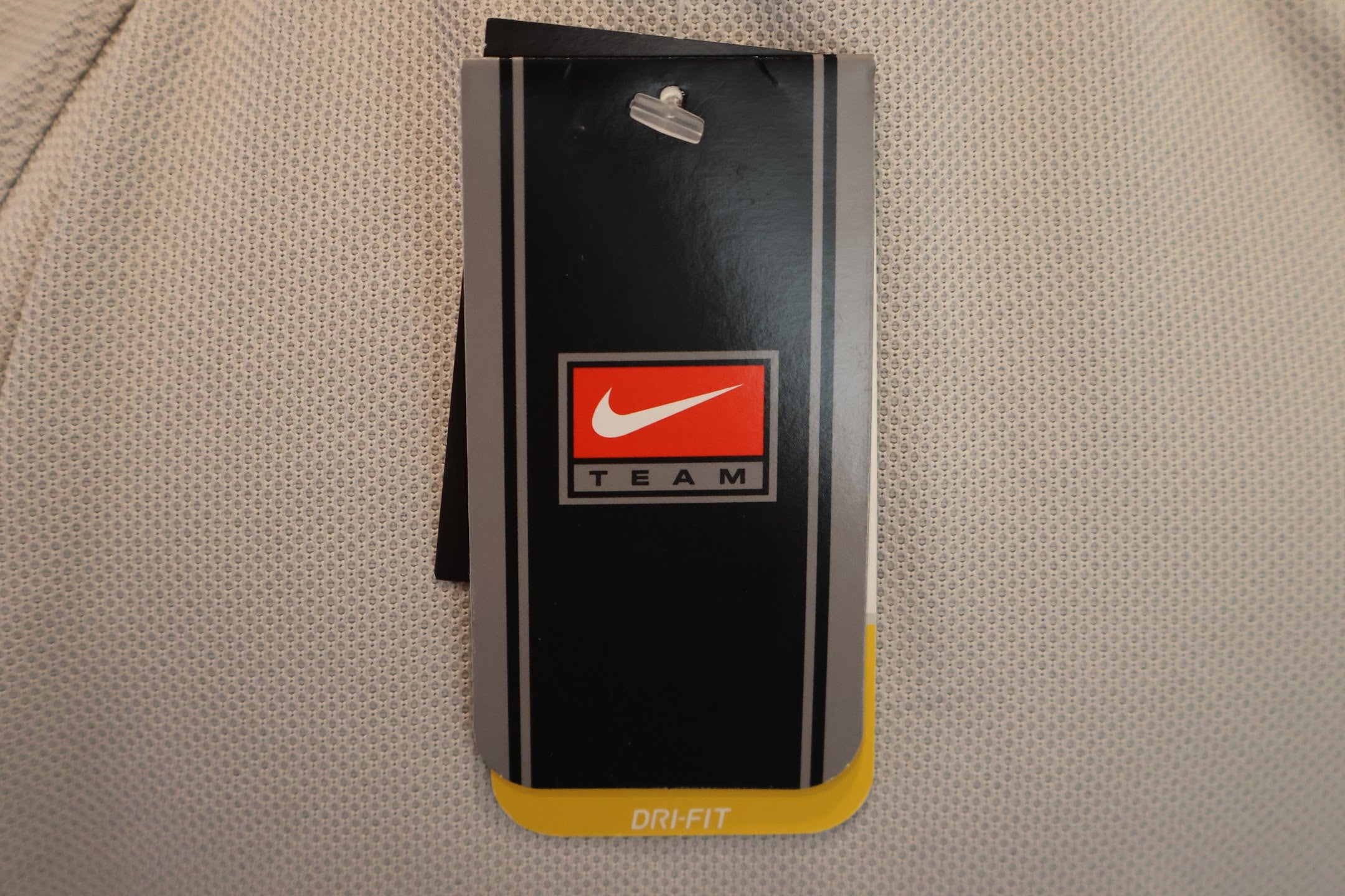 Joe Sakic Autographed Canada Nike Golf Shirt (JSA COA)