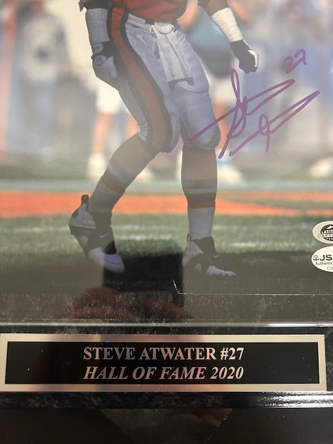 Steve Atwater Denver Broncos Autographed 8x10 Photo with Plaque JSA COA