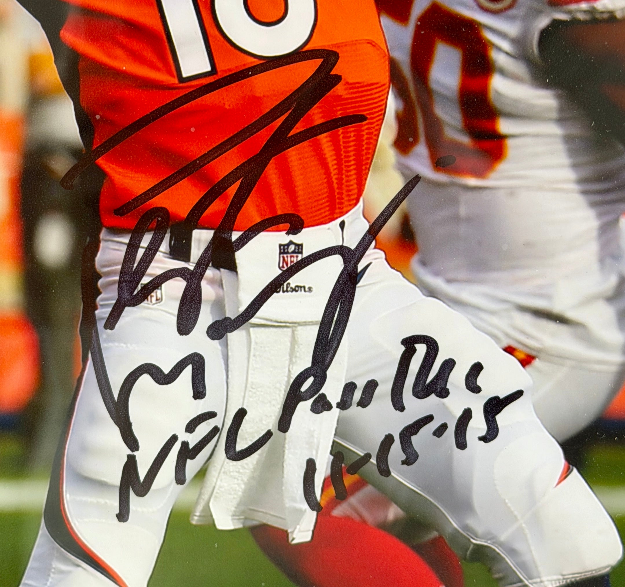 Peyton Manning Autographed 8x10 Framed Photo Inscribed "NFL Pass Rec 11-15-15" - Fanatics COA