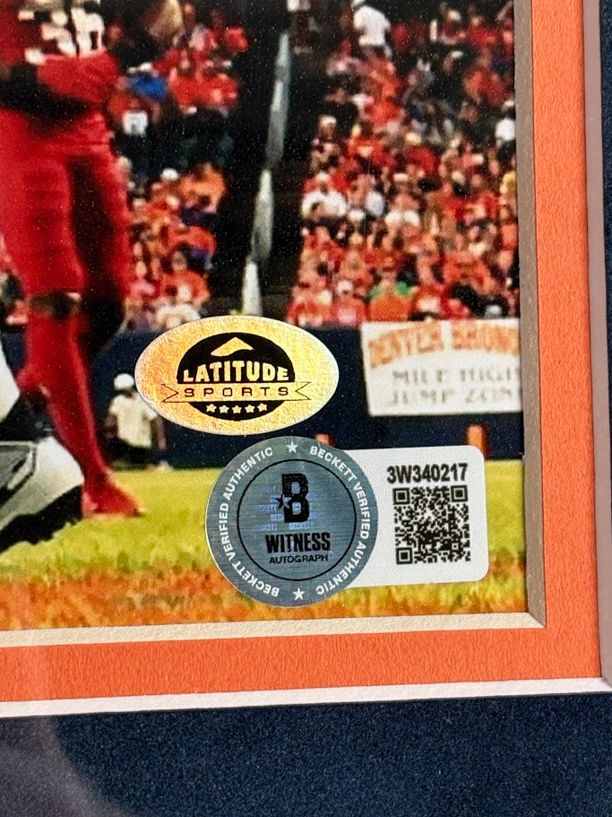 Pat Bryant Autographed 11x14 Photo Deluxe Framed Beckett COA