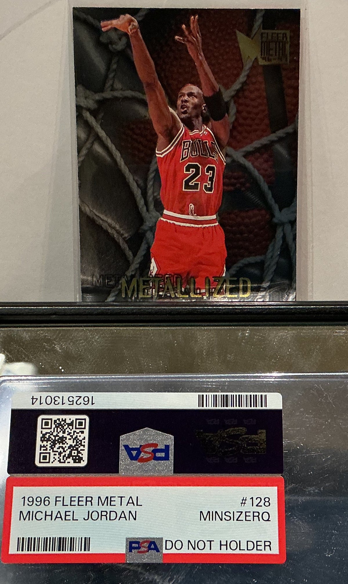 Michael Jordan 1996-97 Fleer Metal Metallized Card #128 — PSA Min Size Req, Raw