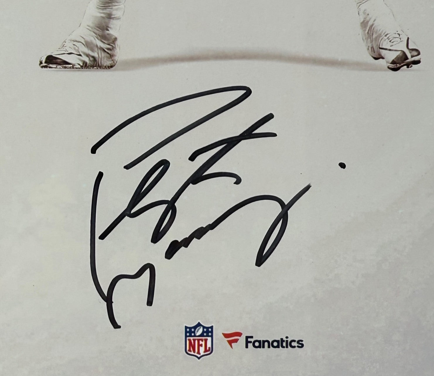 Archie, Peyton, Eli Manning Autographed Photo in 27.5"x24" Framing Fanatics COA