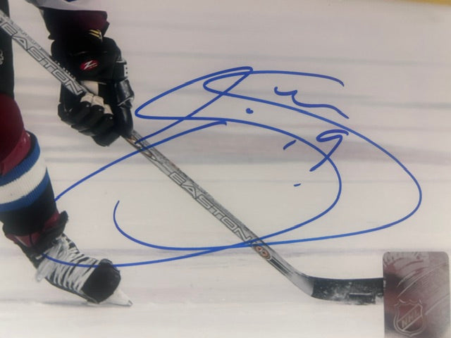 Joe Sakic Colorado Avalanche Autographed 8x10 Photo – JSA COA