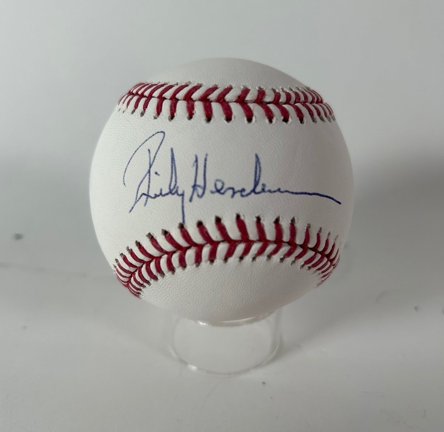 Rickey Henderson Autographed Rawlings Official MLB Baseball - JSA COA