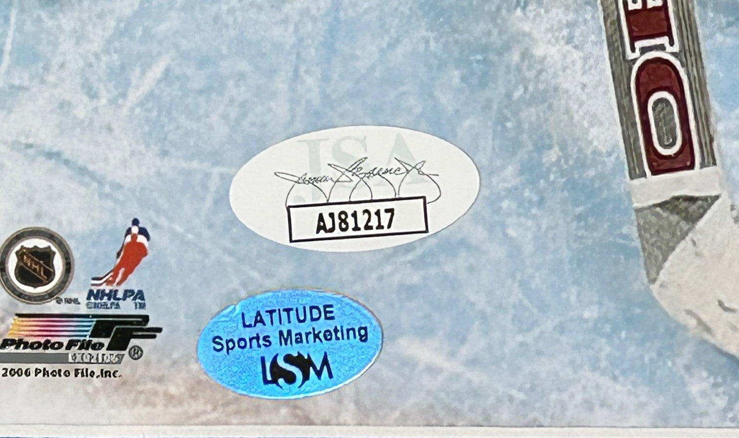 Patrick Roy Colorado Avalanche Autographed 8x10 Photo Deluxe Frame JSA COA