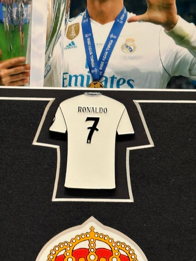 Cristiano Ronaldo Real Madrid Framed Photo & Pin Collage with Laser Autograph – 14x18