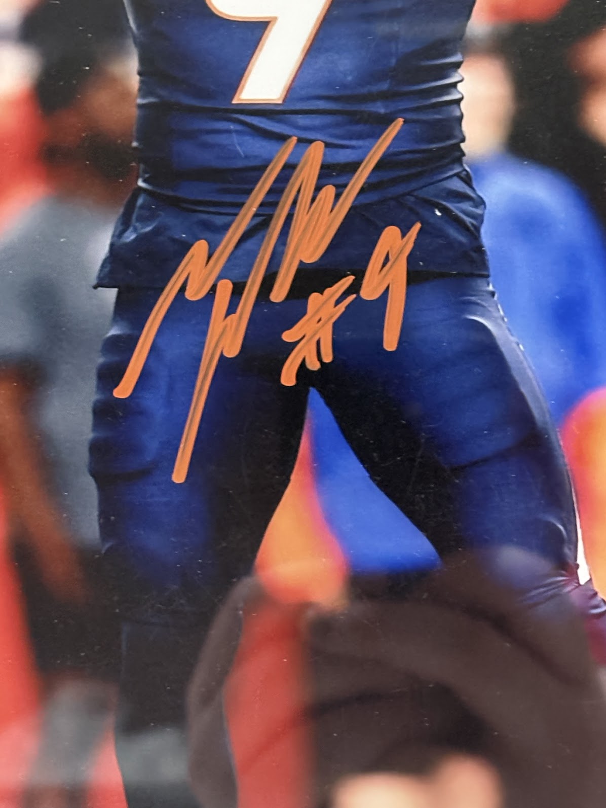 Talanoa Hufanga Autographed 8x10 Flexing Photo with Plaque — Denver Broncos | BAS COA