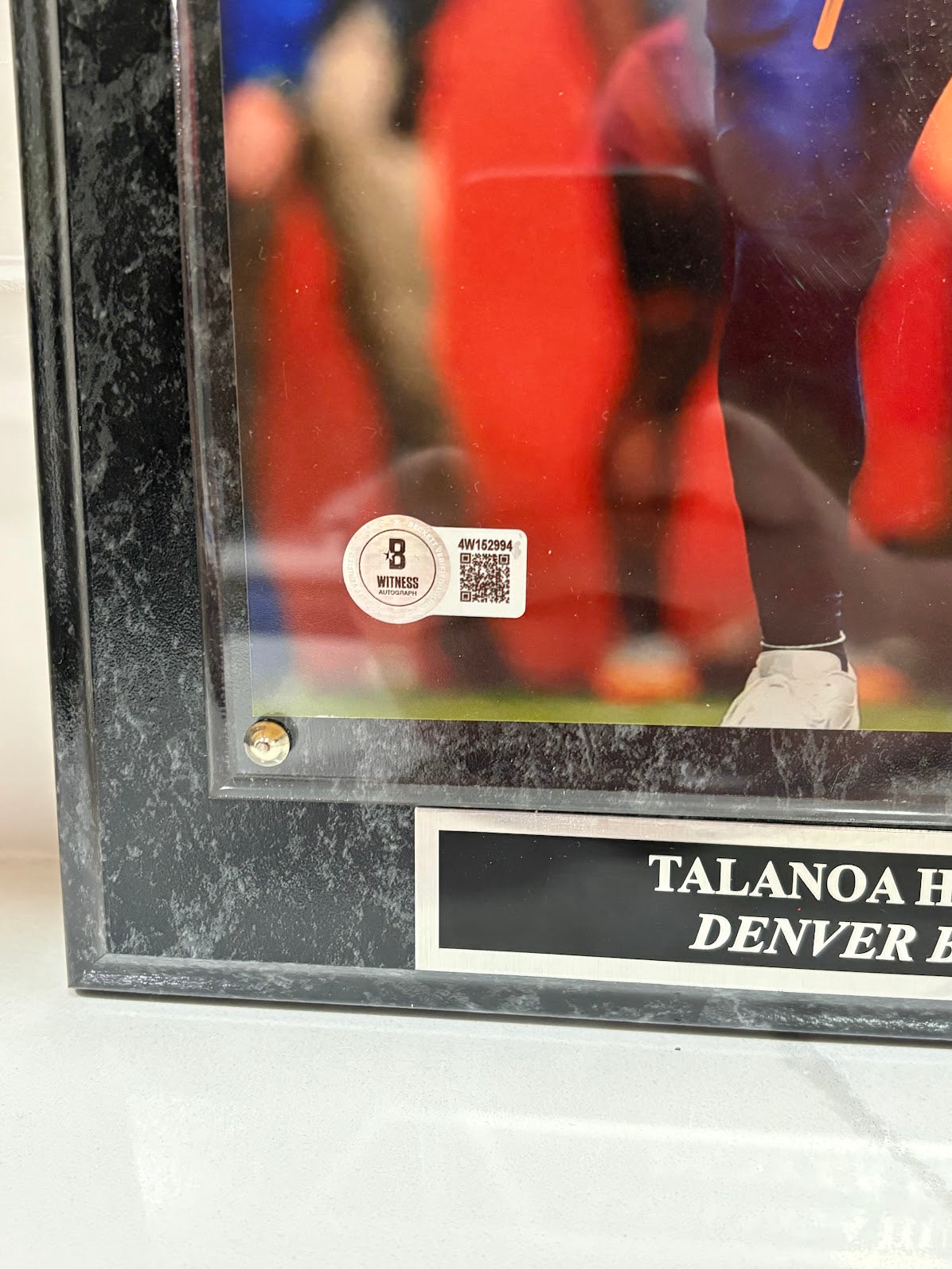 Talanoa Hufanga Autographed 8x10 Flexing Photo with Plaque — Denver Broncos | BAS COA