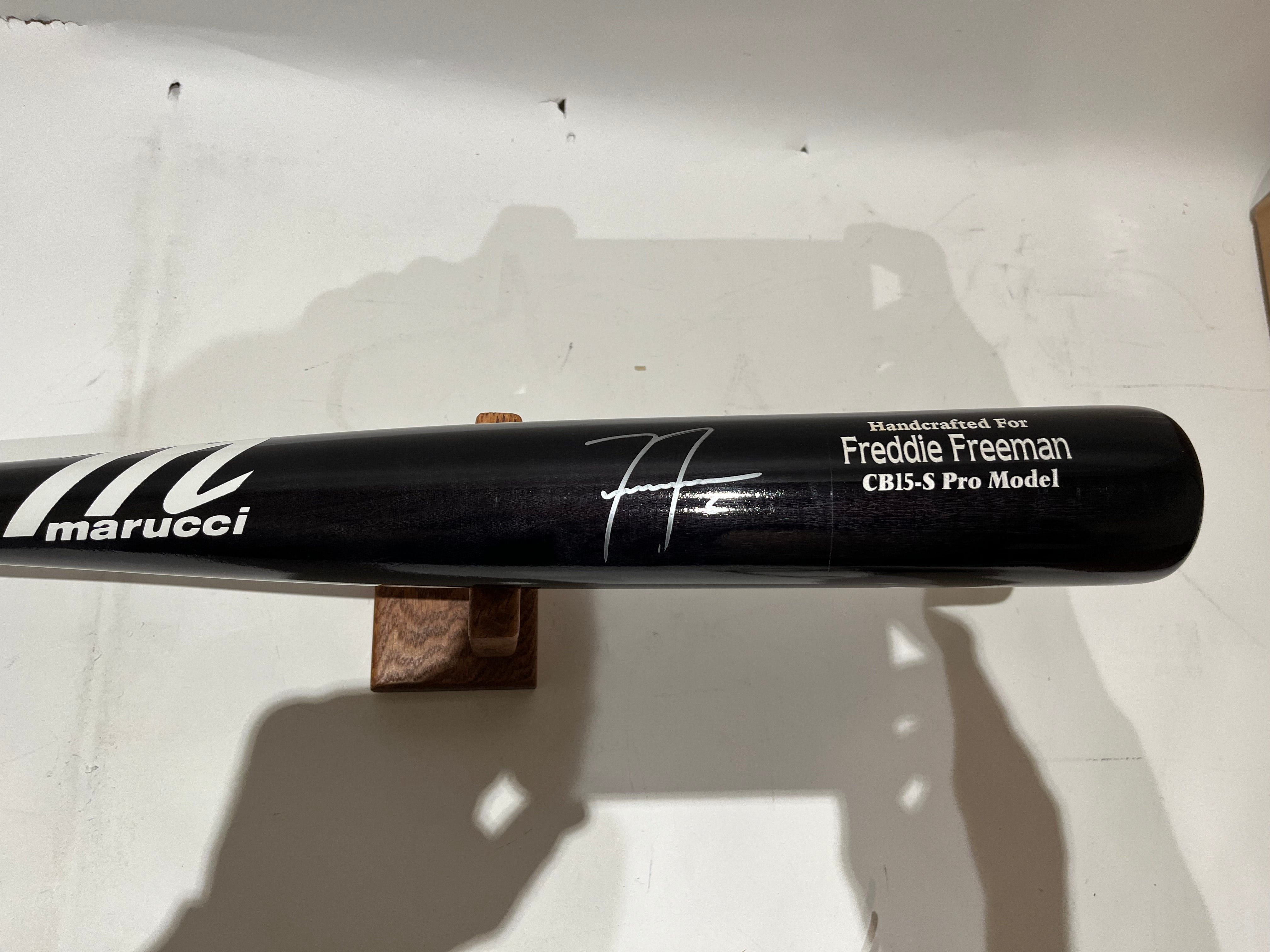 Freddie Freeman Autographed Baseball Bat - 2024 World Series MVP - Fanatics Authenticated