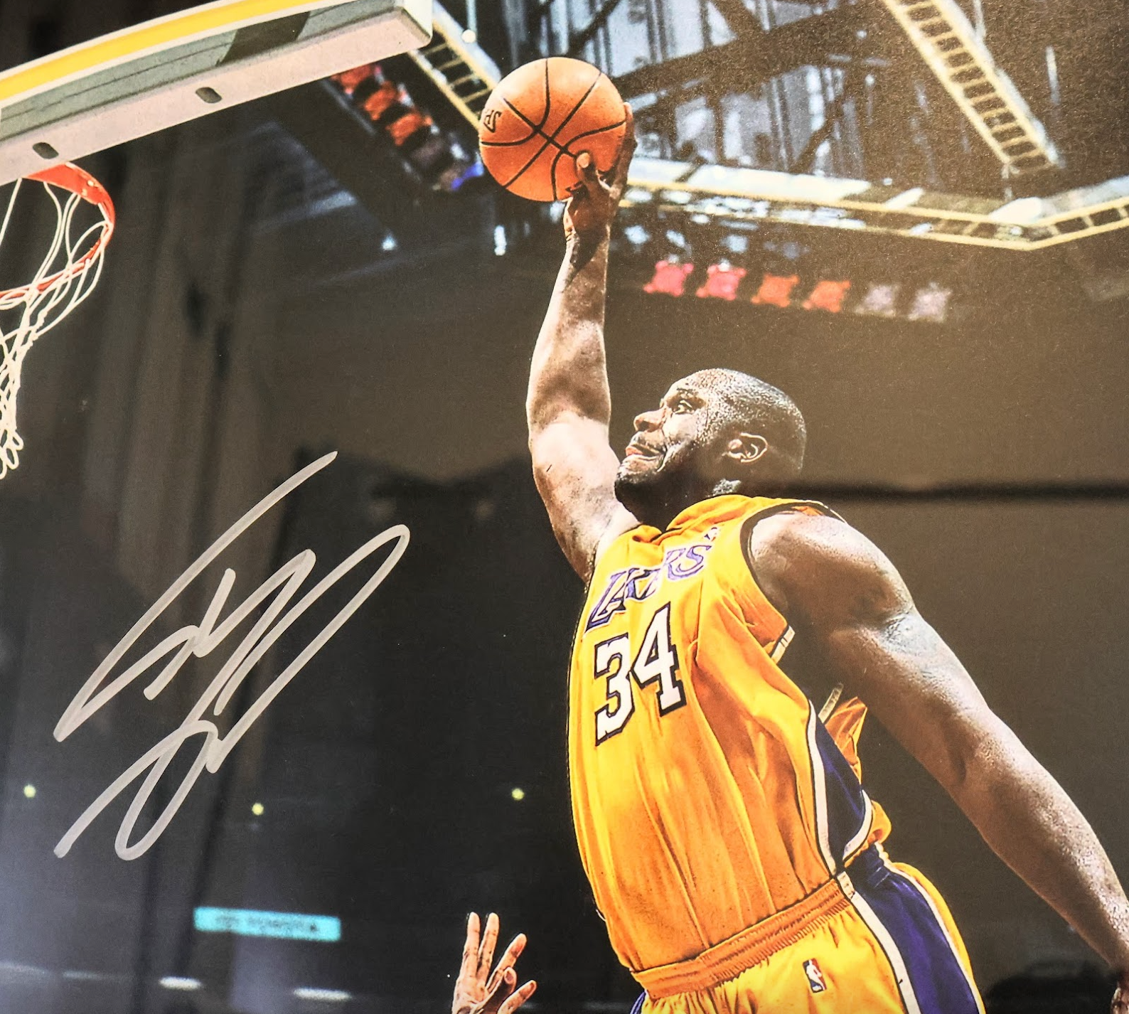 Shaquille O'Neal Los Angeles Lakers Autographed 16x20 Photo Framed - Beckett