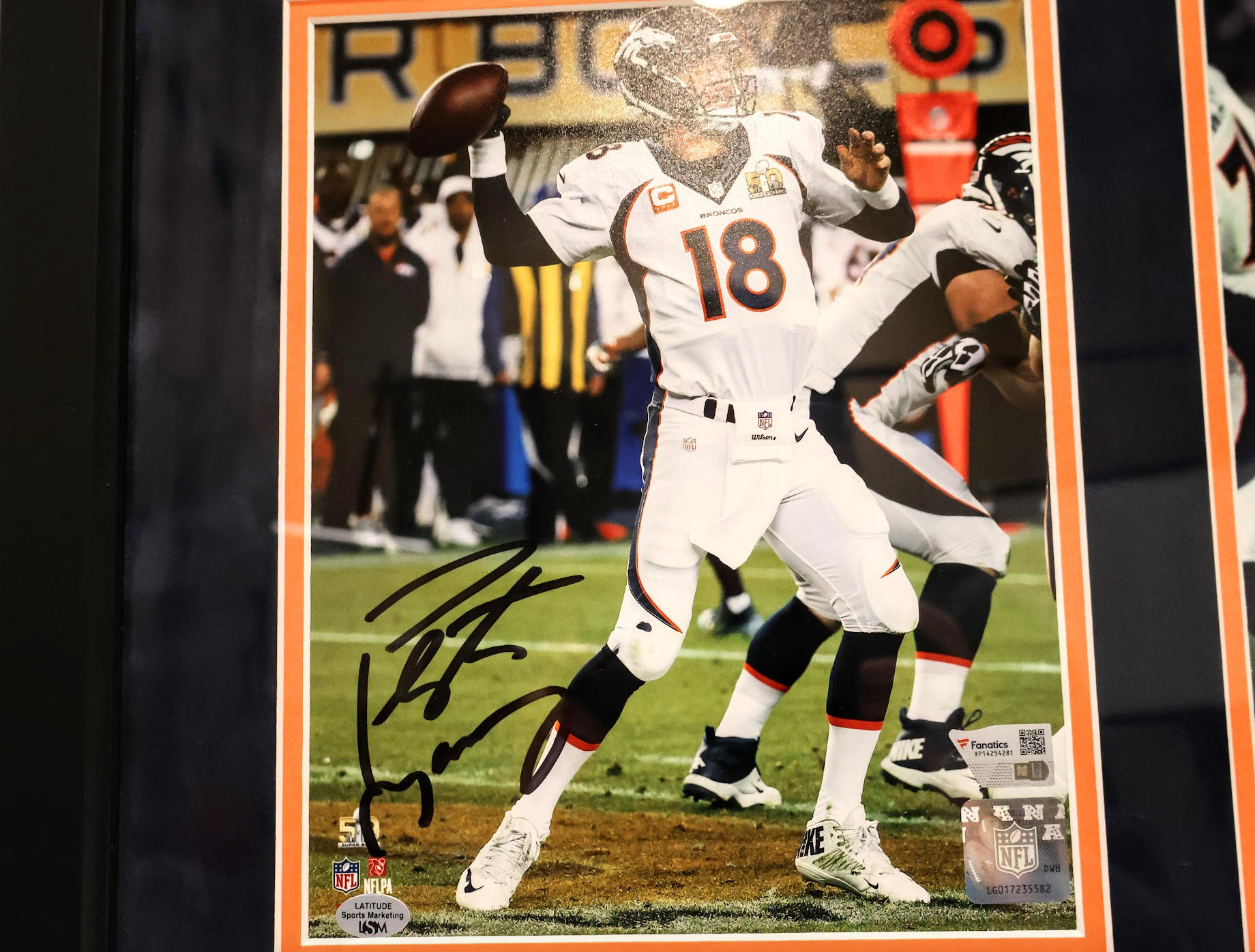 Peyton Manning & John Elway Denver Broncos Autographed 8x10 Photos with Deluxe Frame