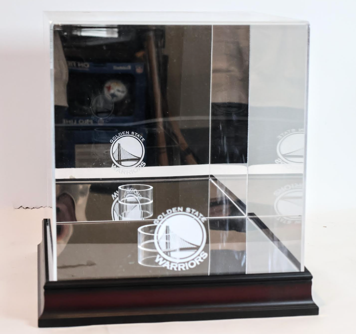 Golden State Warriors Case *LOCAL PICK-UP ONLY*