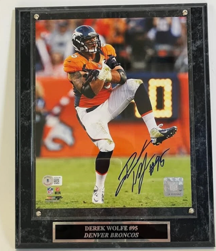 Derek Wolfe Autographed Denver Broncos 8x10 Photo w/ Plaque Beckett COA
