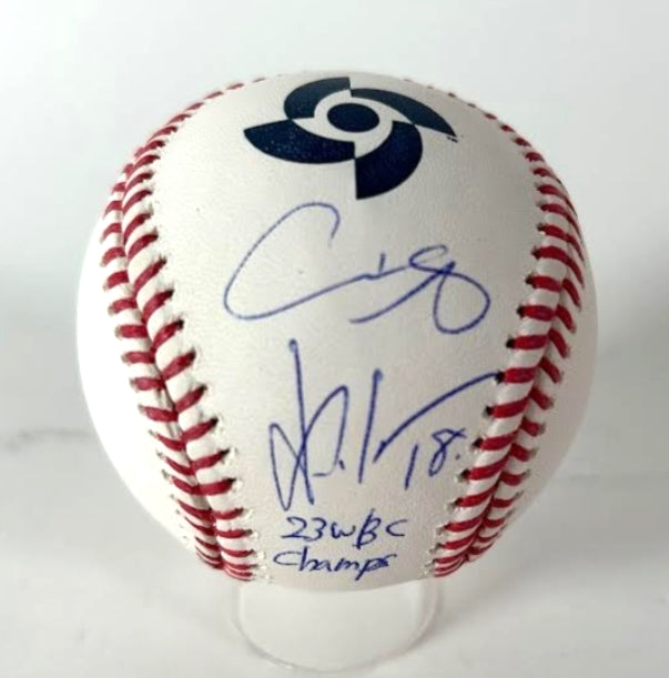 Shohei Ohtani & Yoshinobu Yamamoto Dual-Signed "23 WBC Champs" Baseball LE-25 Fanatics COA