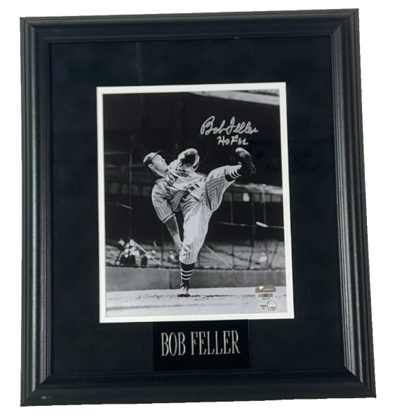 Bob Feller Autographed/Inscribed "HOF '62" Framed B/W Photo Fanatics COA