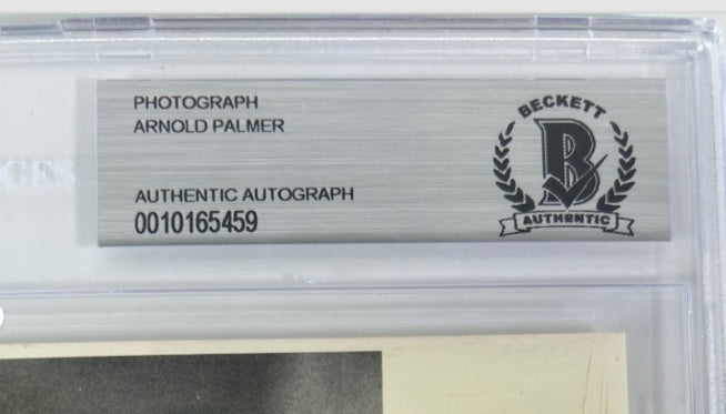 Arnold Palmer Autographed B/W 8x10 Photo Slabbed Beckett COA