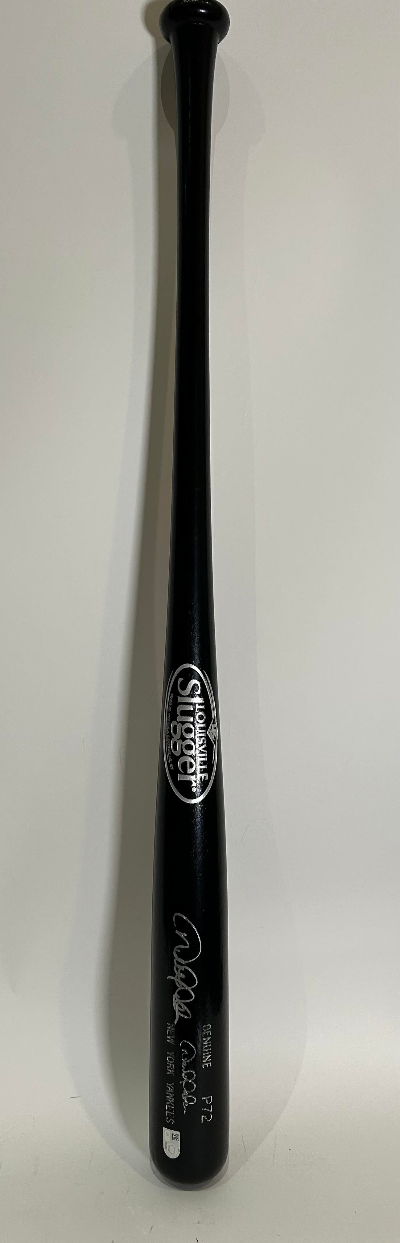 Derek Jeter Autographed Black Louisville Slugger Genuine P72 Baseball Bat - MLB COA - Latitude Sports Marketing
