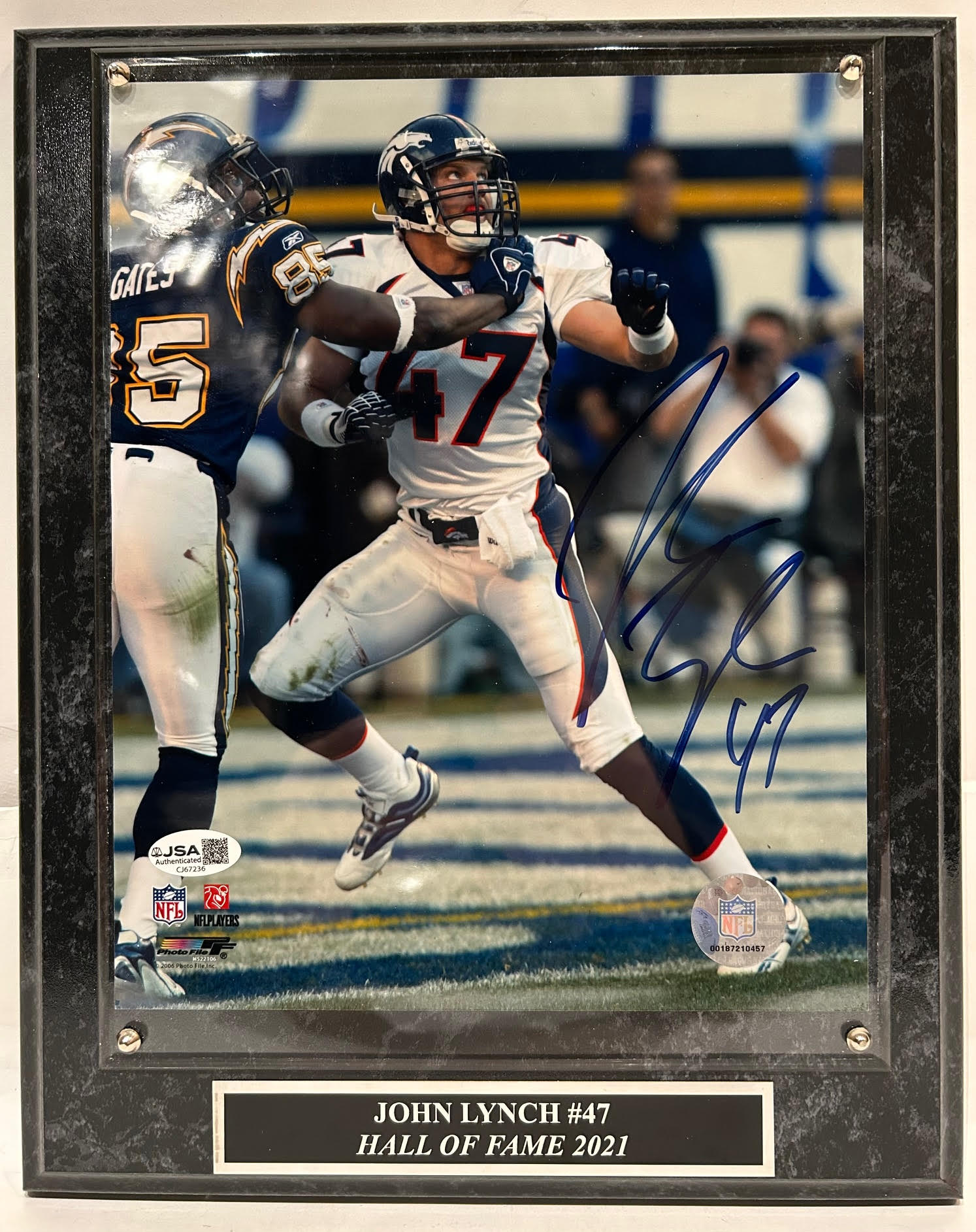 John Lynch Autographed 8x10 Denver Broncos Action Photo with Plaque JSA COA - Latitude Sports Marketing