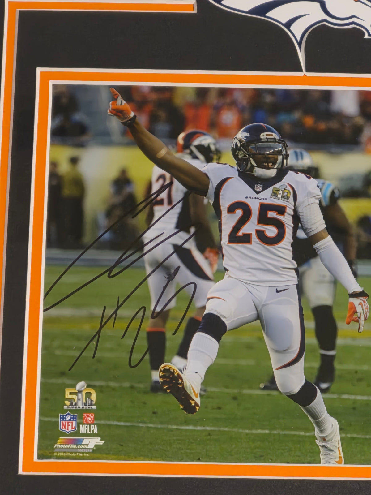 Chris Harris Jr. Autographed 10x8 Photo Framed Denver Broncos - JSA COA