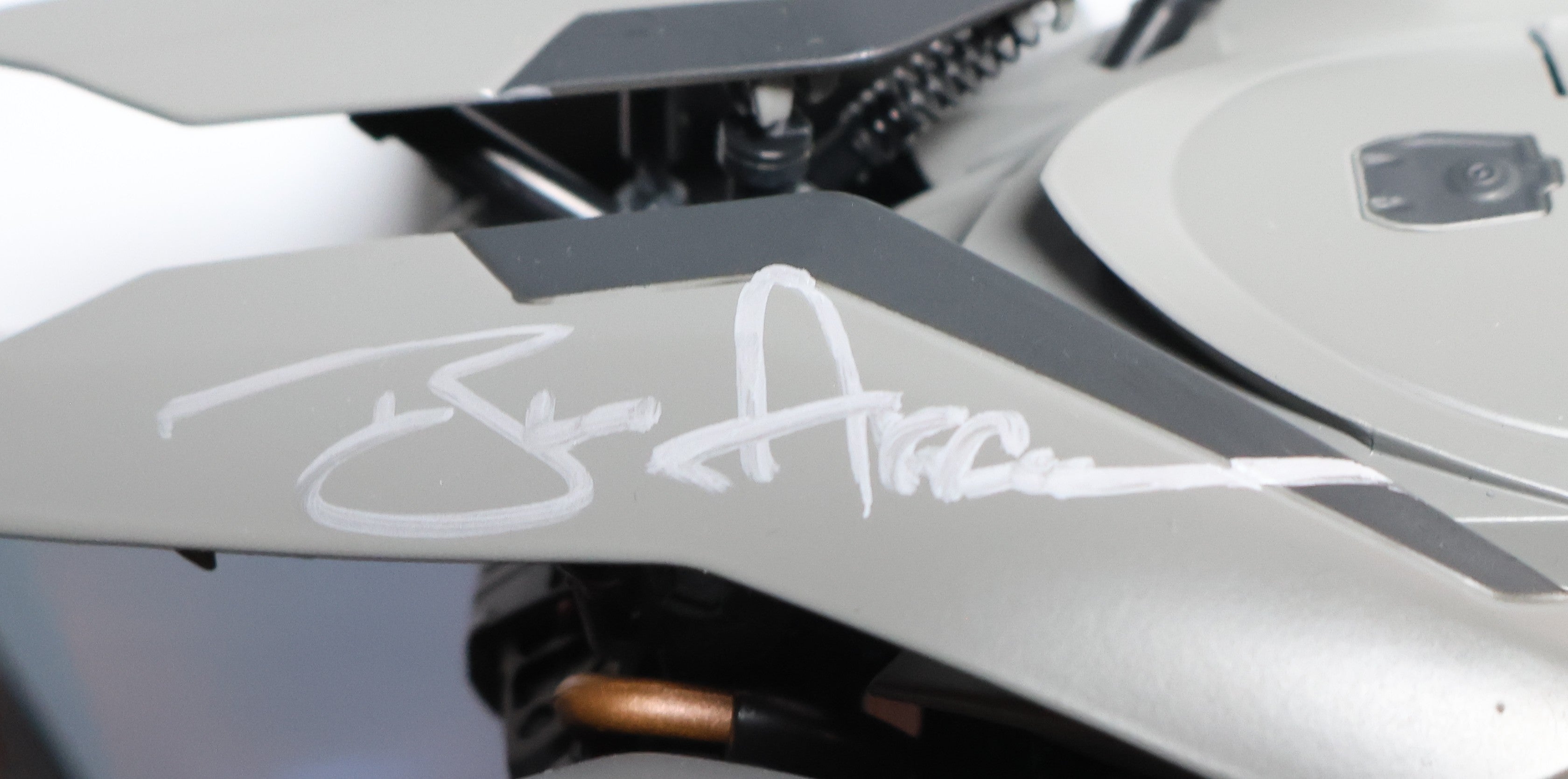 Ben Affleck Autographed "Dawn of Justice" Elite Batmobile 1:18 Scale Die Cast Model