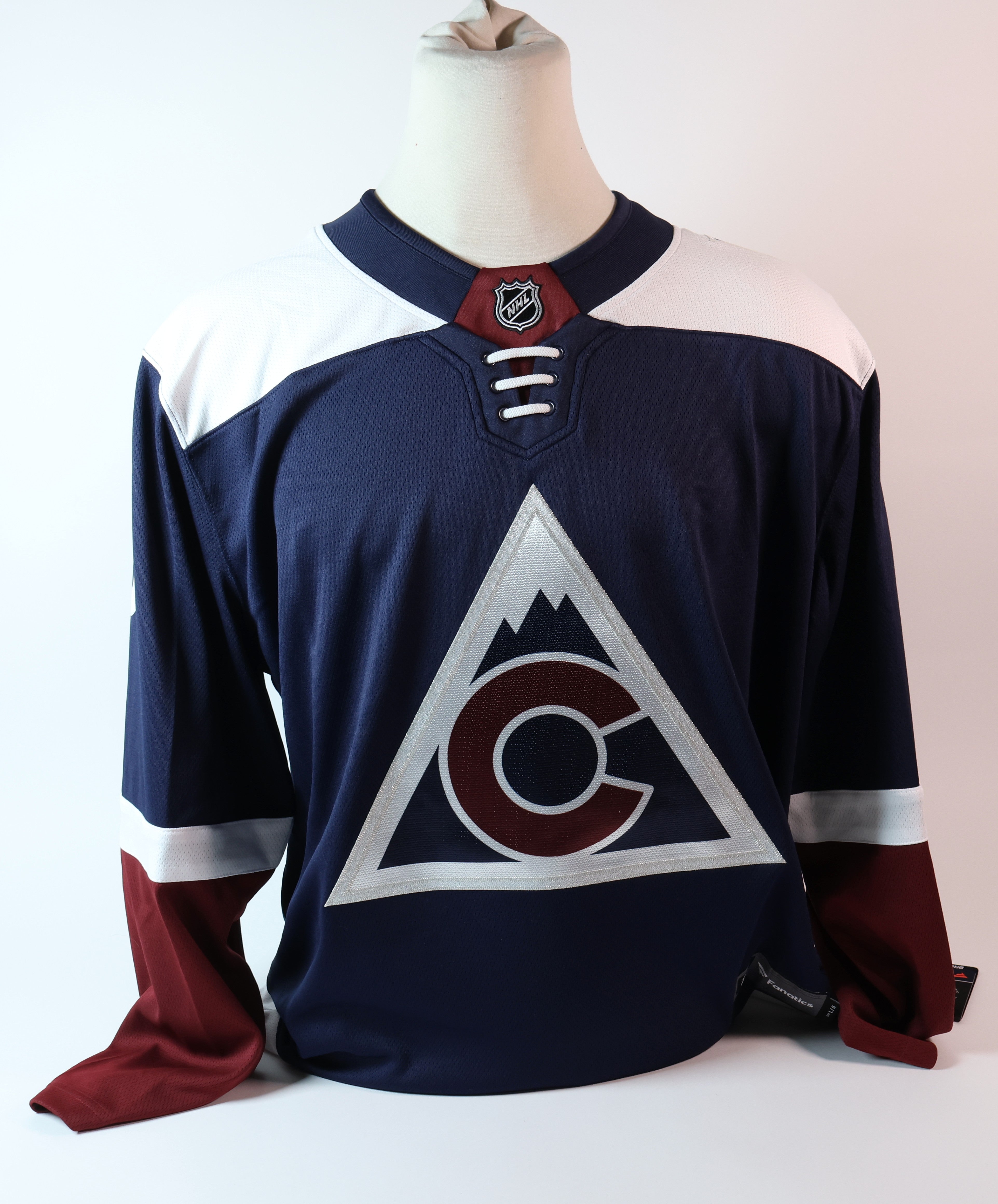 Cale Makar Navy Jersey Autographed w/ inscription "2022 SC Champs"