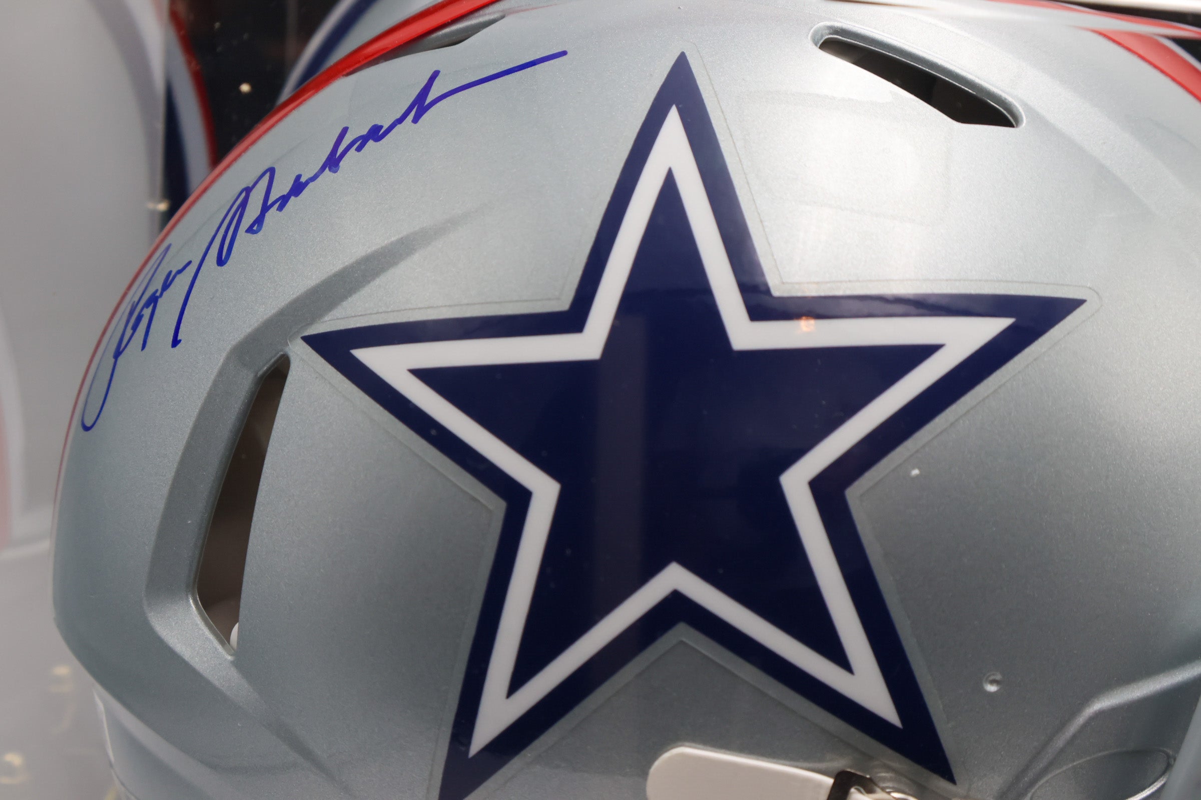 Roger Staubach Dallas Cowboys Autographed Pro Helmet With Display Case - Latitude Sports Marketing