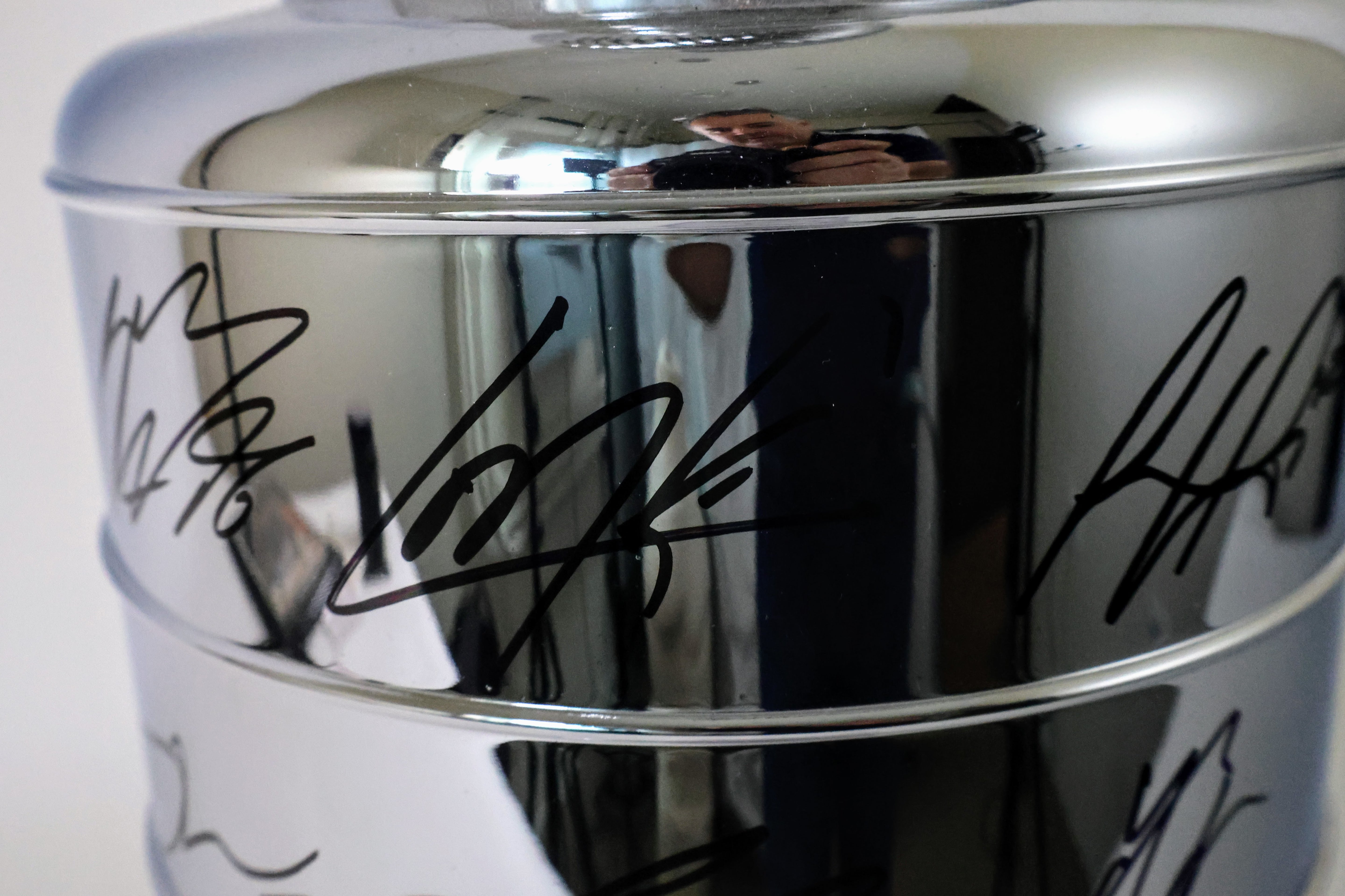 2022 Stanley Cup Replica Signed by Team Limited Edition (Fanatics COA)