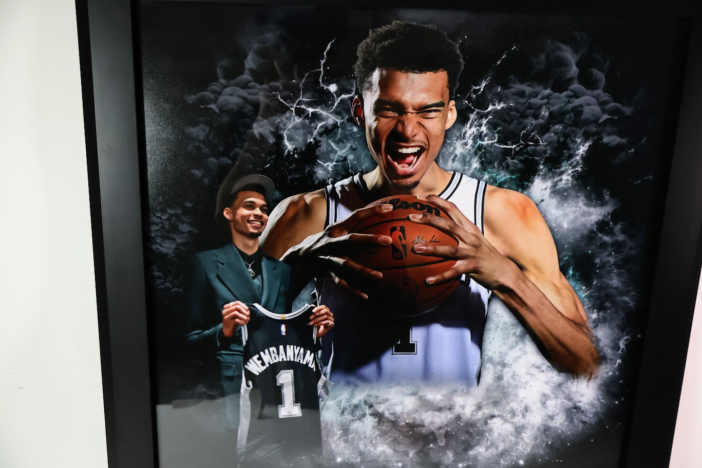 Victor Wembanyama Autographed 19.5x23.5 Photo Framed Fanatics COA