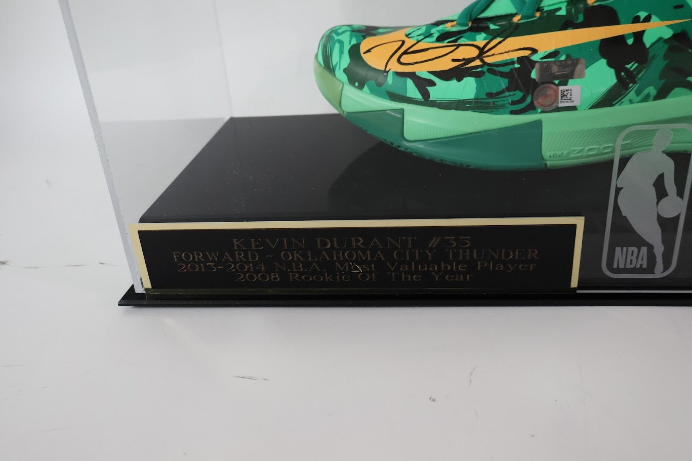 Kevin Durant Autographed KD Nike Shoe Size 14 w/ Case Panini COA