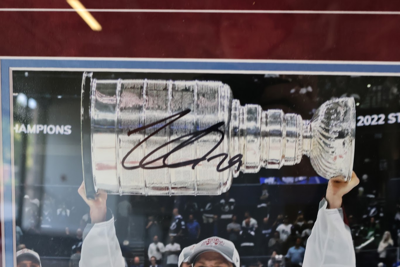 Nathan Mackinnon Autographed 8x10 Lifting SC Photo Deluxe Framed Fanatics COA