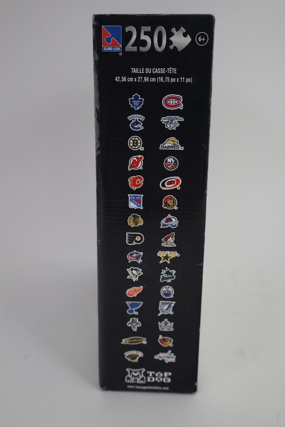 Joe Sakic Autographed Puzzle Box JSA COA