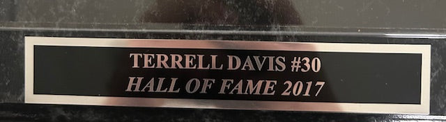 Terrell Davis Denver Broncos Autographed 8x10 Photo with Plaque Beckett COA