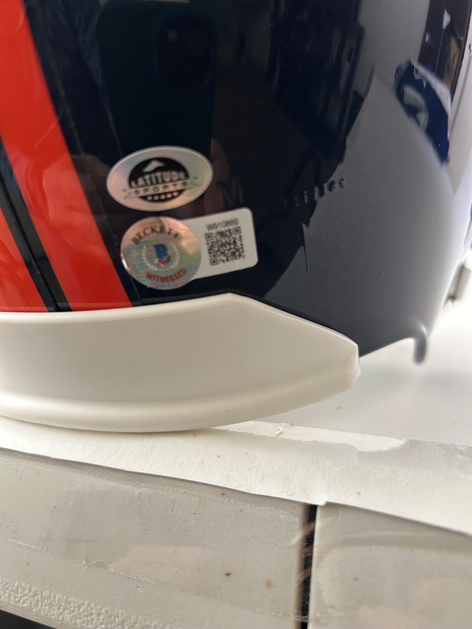 John Lynch Autographed/Inscribed "HOF '21" Denver Broncos Replica Helmet Beckett COA