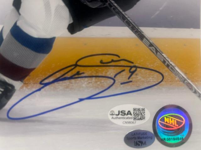 Joe Sakic Colorado Avalanche Autographed 8x10 Photo – JSA COA
