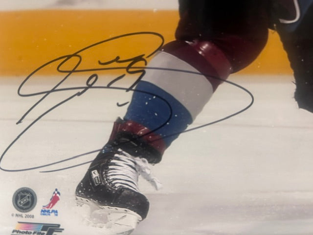 Joe Sakic Colorado Avalanche Autographed 8x10 Photo – JSA COA