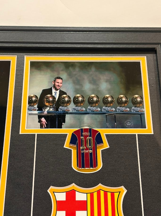 Lionel Messi FC Barcelona Framed Photo & Pin Collage with Laser Autograph – 14x18