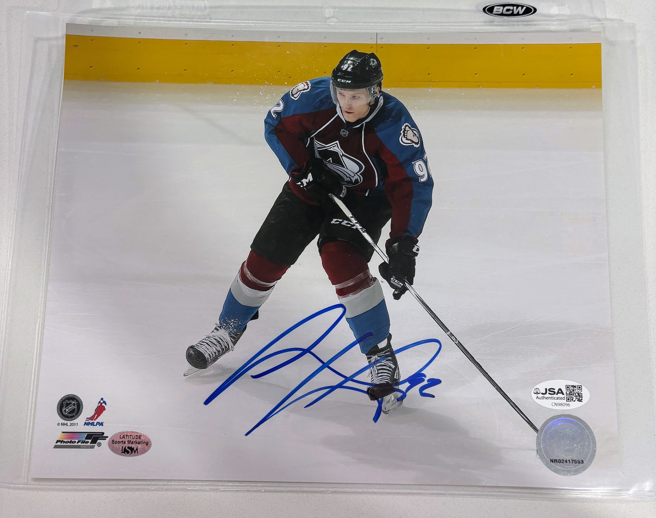 Gabriel Landeskog Autographed 8x10 Photo — Colorado Avalanche | JSA COA