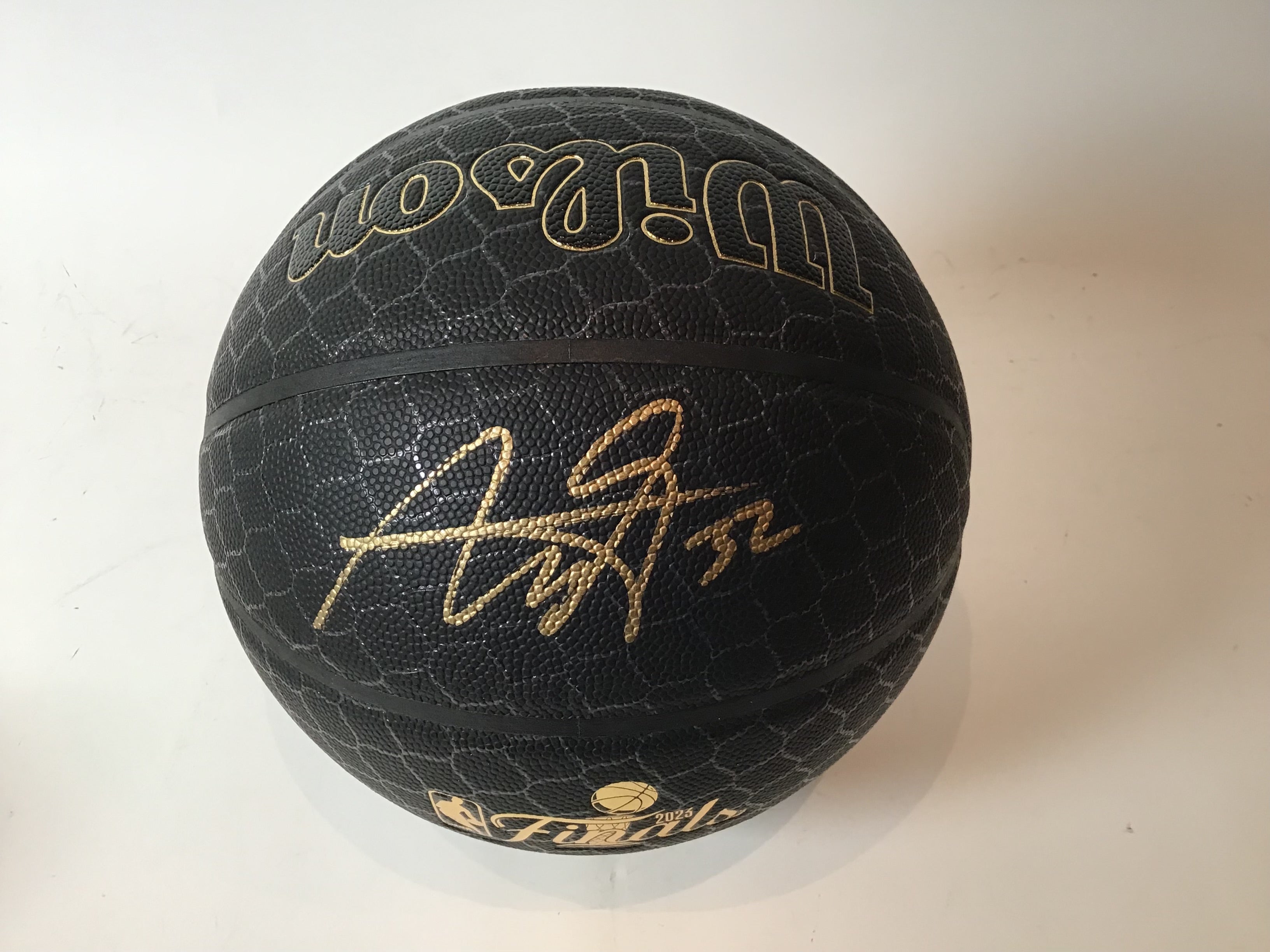 Aaron Gordon Denver Nuggets Wilson 2023 NBA Finals Autograph w/32 Basketball Beckett COA - Latitude Sports Marketing