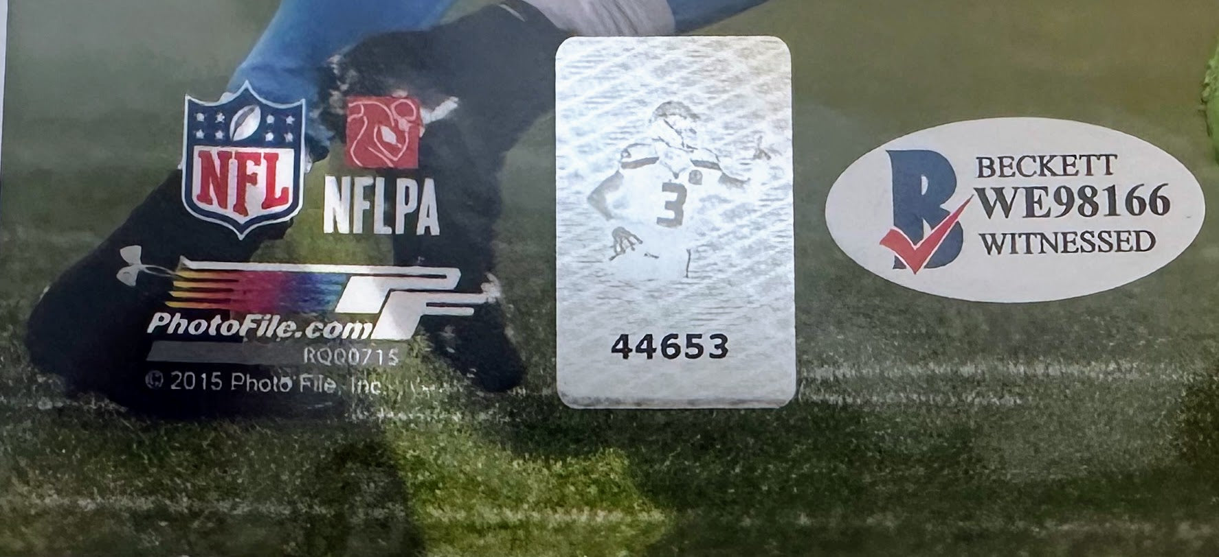 Russell Wilson Photo Autographed 8x10 Seahawks Photo Beckett COA